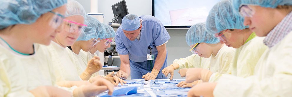 Education in Gundersen's simulation lab