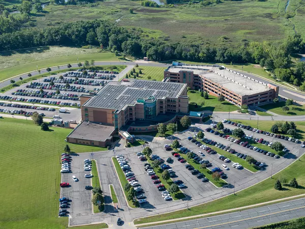Aerial view of Gundesen's clinic in Onalaska, Wisconsin.