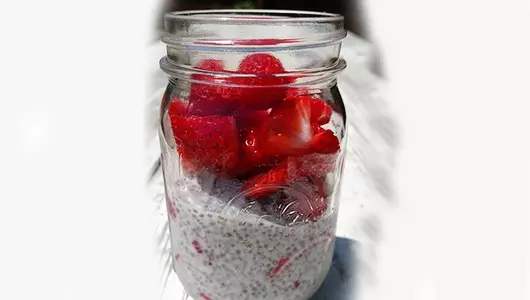 easy vanilla maples chia pudding with berries recipe